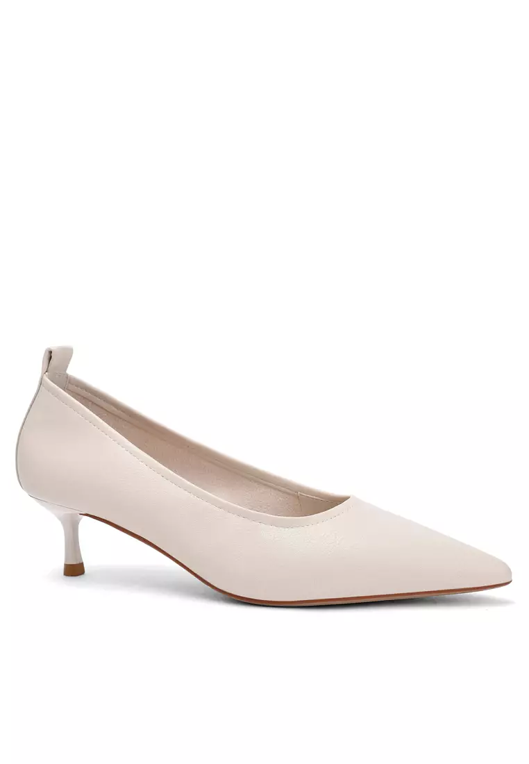 White court shoes round toe shop
