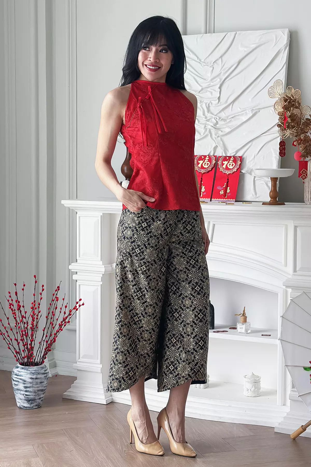 Nadinee Merah Qipao Blouse