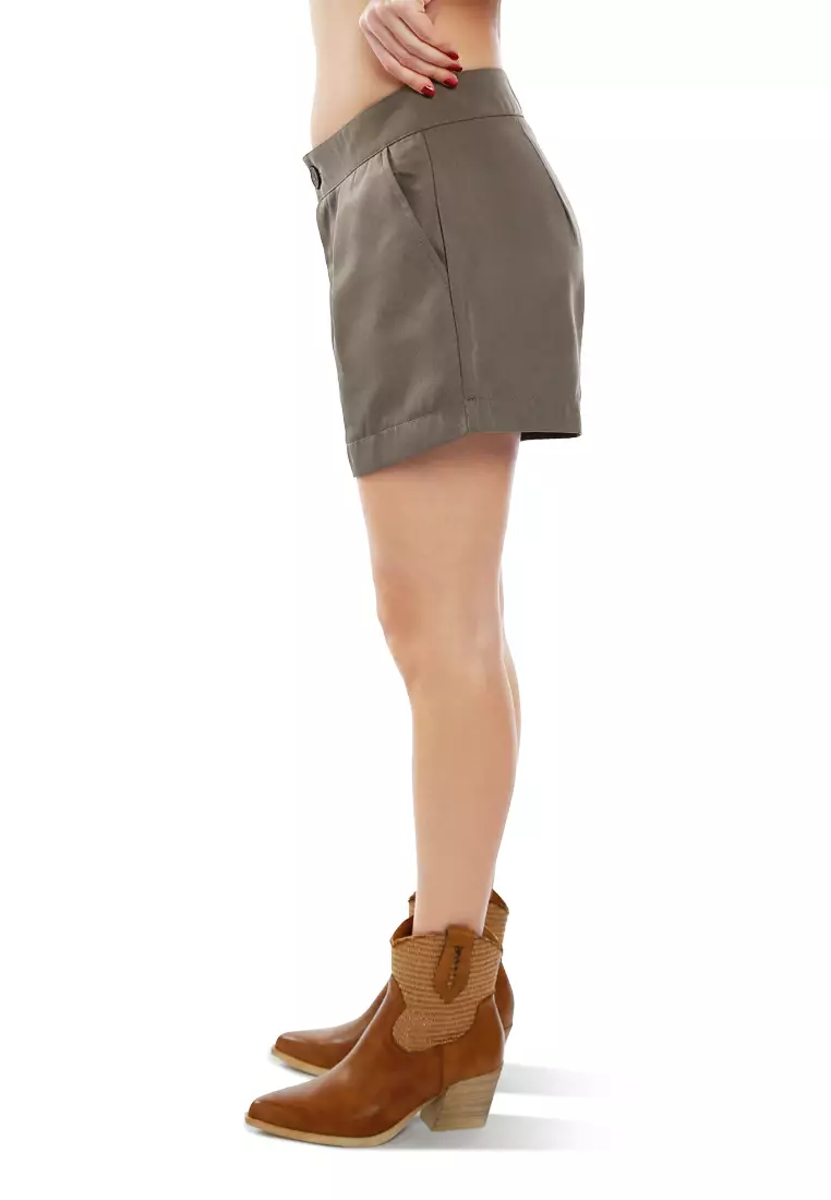 Tailored Woven Shorts In Taupe
