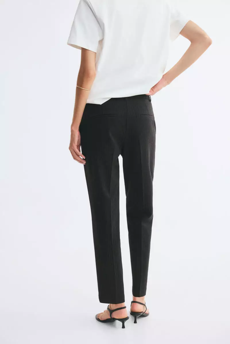 Cigarette trousers