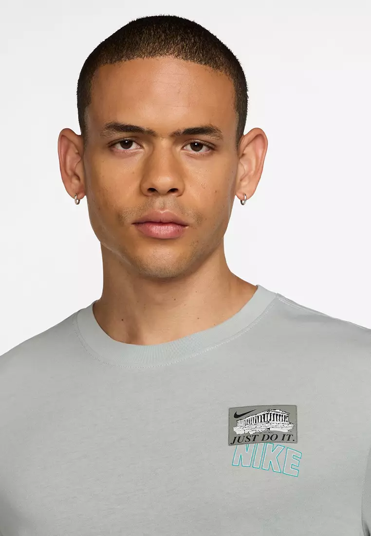 Nike Tee Standard Train Stickers