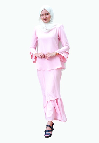 Delila Kurung Modern from Kamelia in Pink
