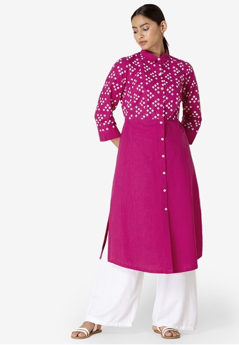Indya pink Earthen by Indya: Pink Bandhani Straight Shirt Tunic F6713AAAAF7035GS_1