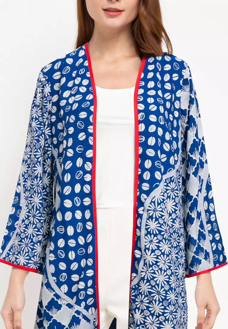 Blazer Batik Wanita - Bhatara Batik Keisya - Atasan Batik Modern Lengan Panjang