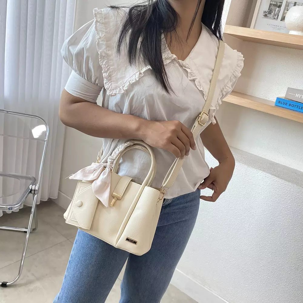 En-ji Solra Handbag Wanita Warna Cream
