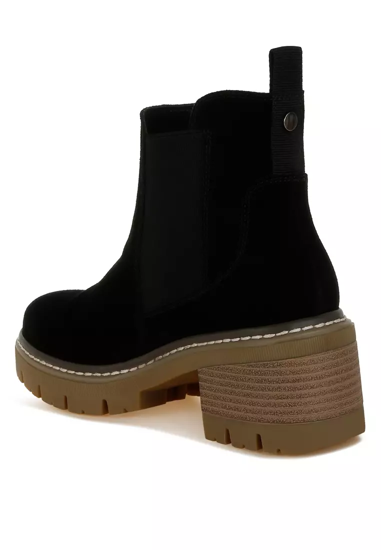Suede Chunky Chelsea Boots in Black