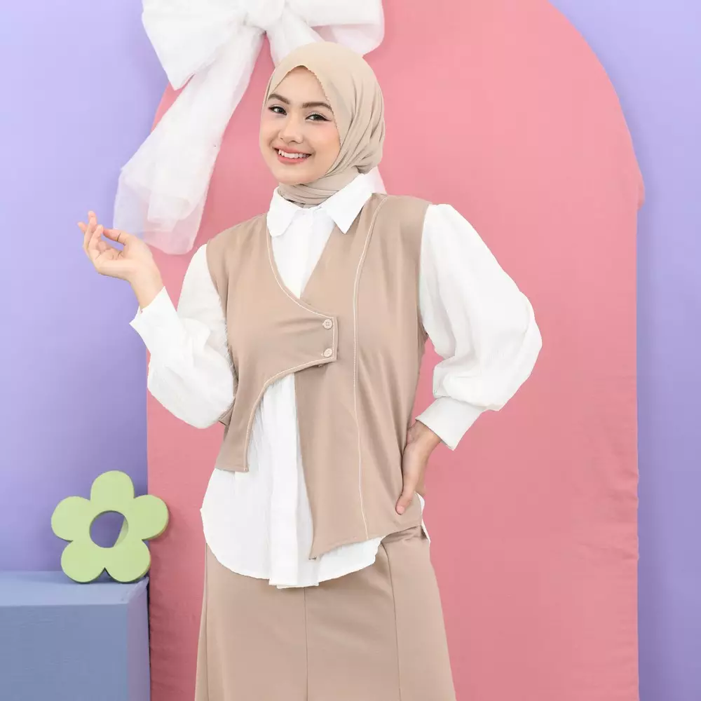 Helia Outer Wanita - Latte M19509 R57S2
