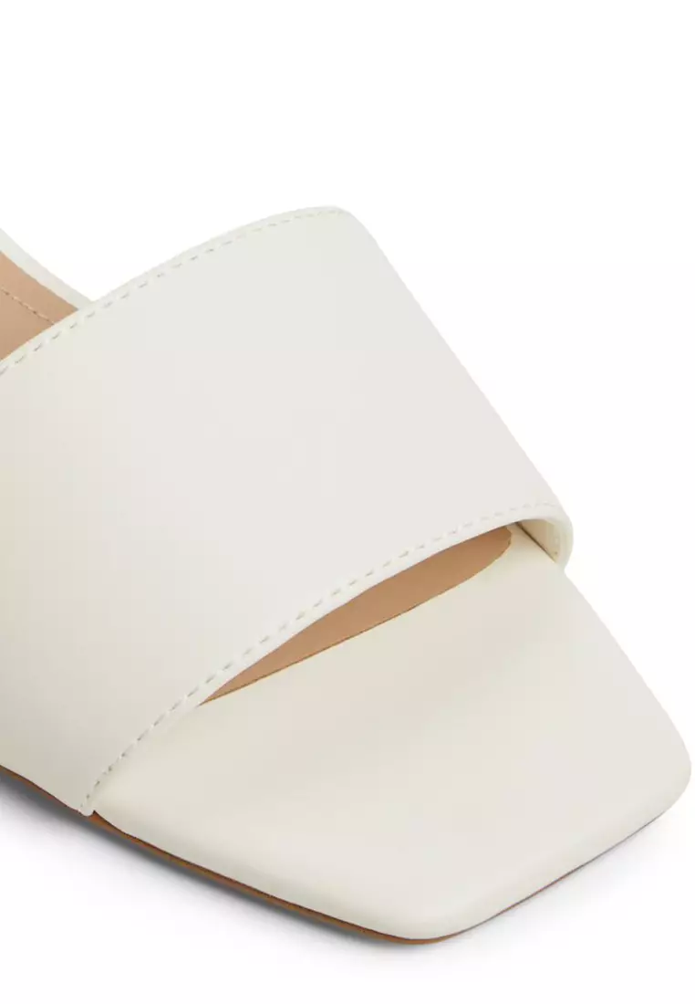 Agnis Slip On Sandals