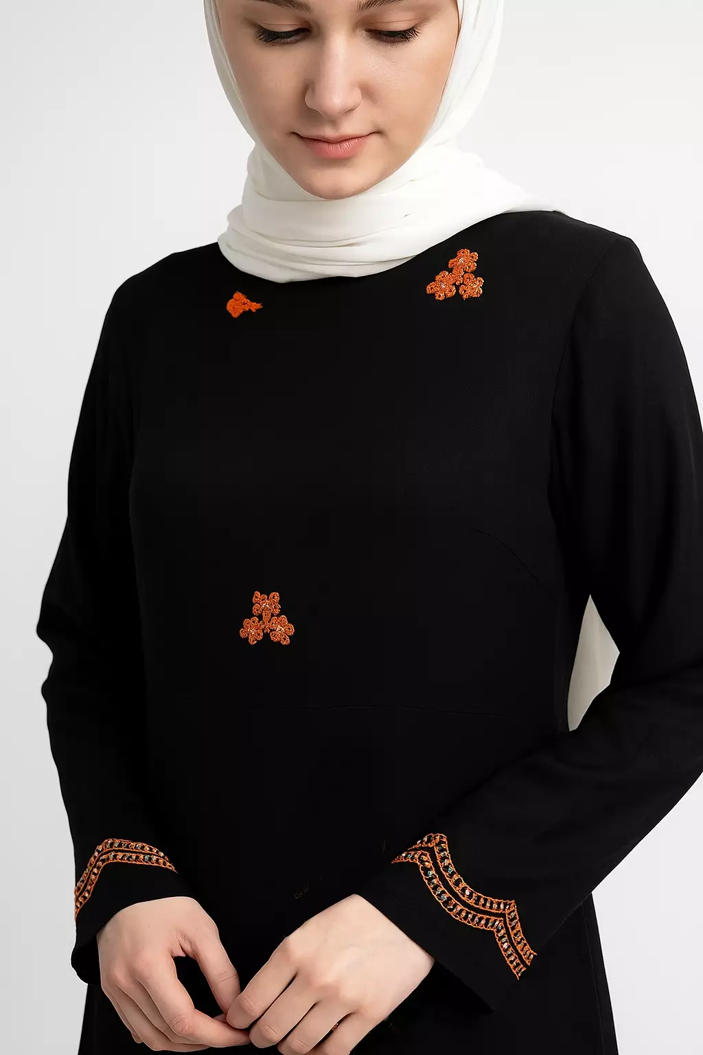 Zahra Maxi Dress In Black With Green Red Embro