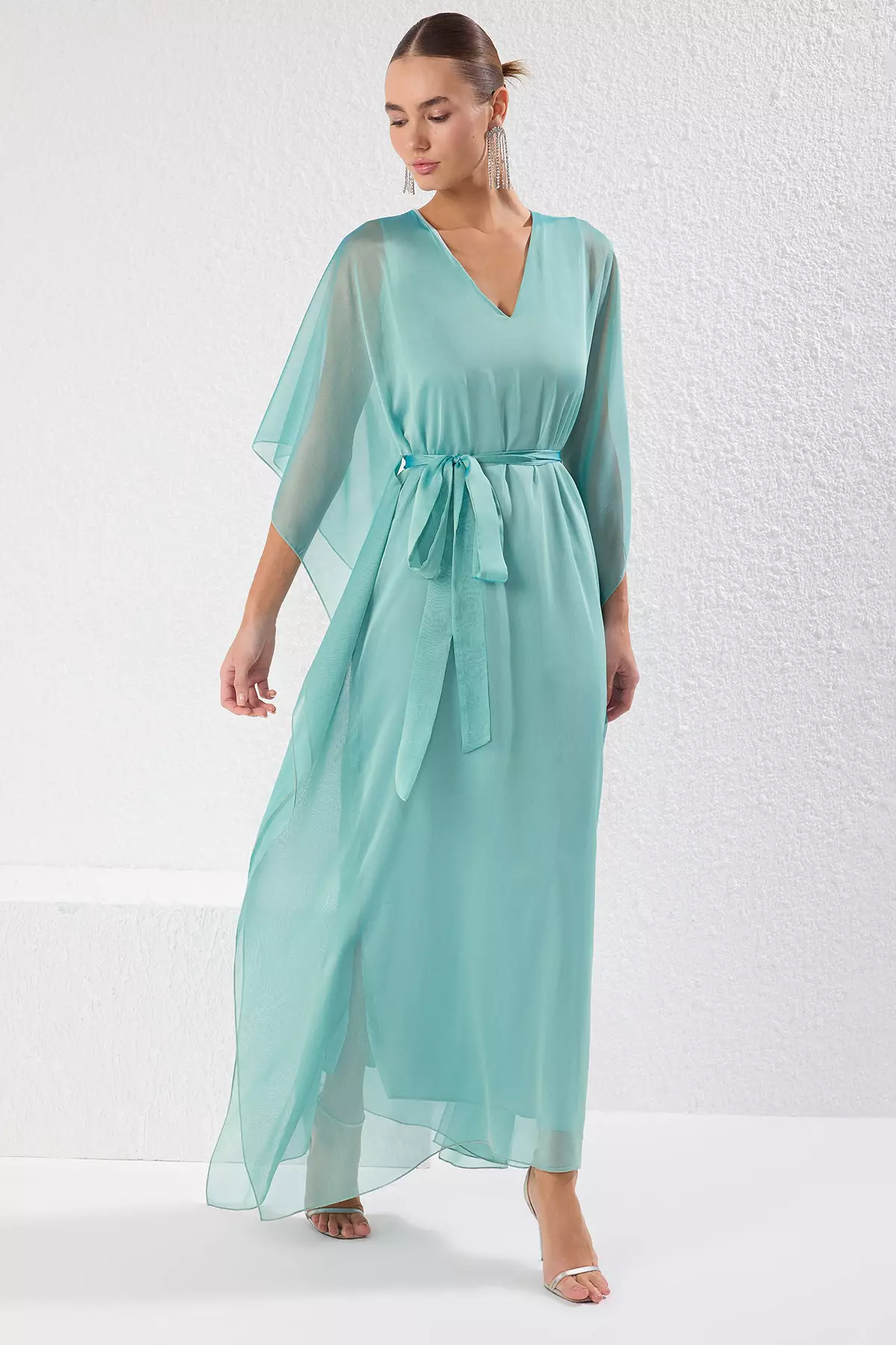 lace off shoulder bridesmaid dress Dark green many styles – TANYA BRIDAL feed_included Size:8-9y Â Black Dakota Johnson Wears Bridal