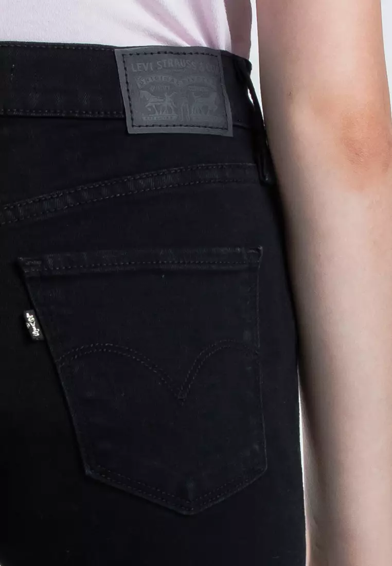 Levi's 312 Shaping Slim Soft Black (19627-0000)