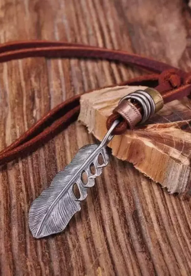 Aksesoris Kalung Kulit Pria Classic Leaf Leather Necklace Brown & Silver