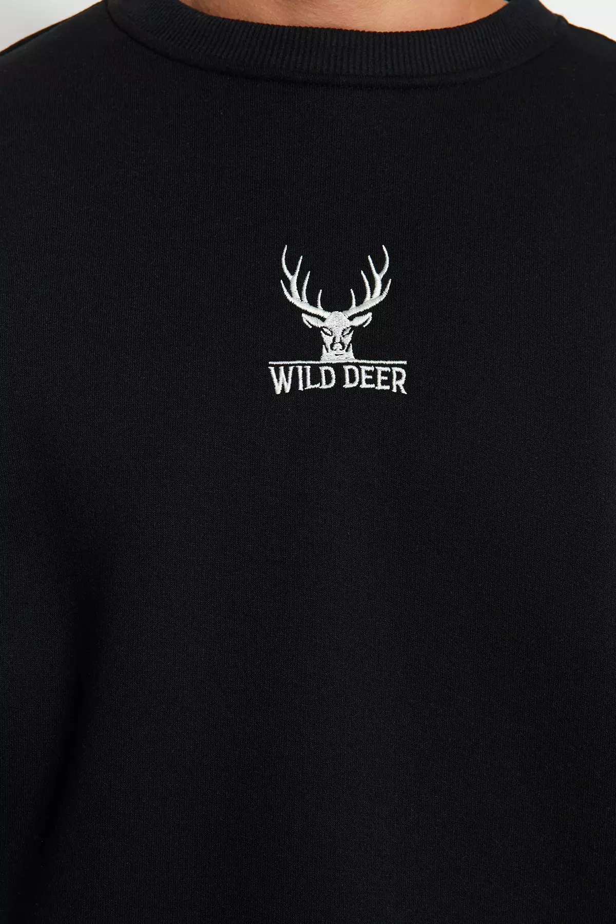 Mens embroidered clearance wildlife sweatshirts