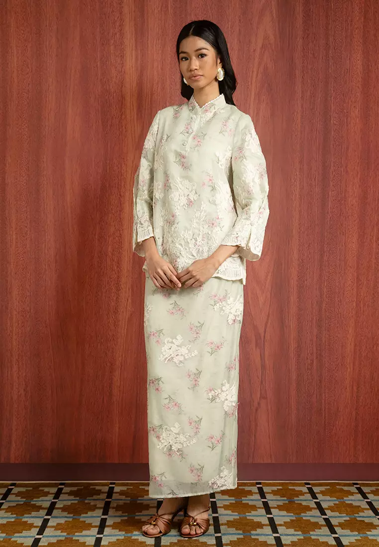 MARIA 刺繡馬來連衣裙套裝