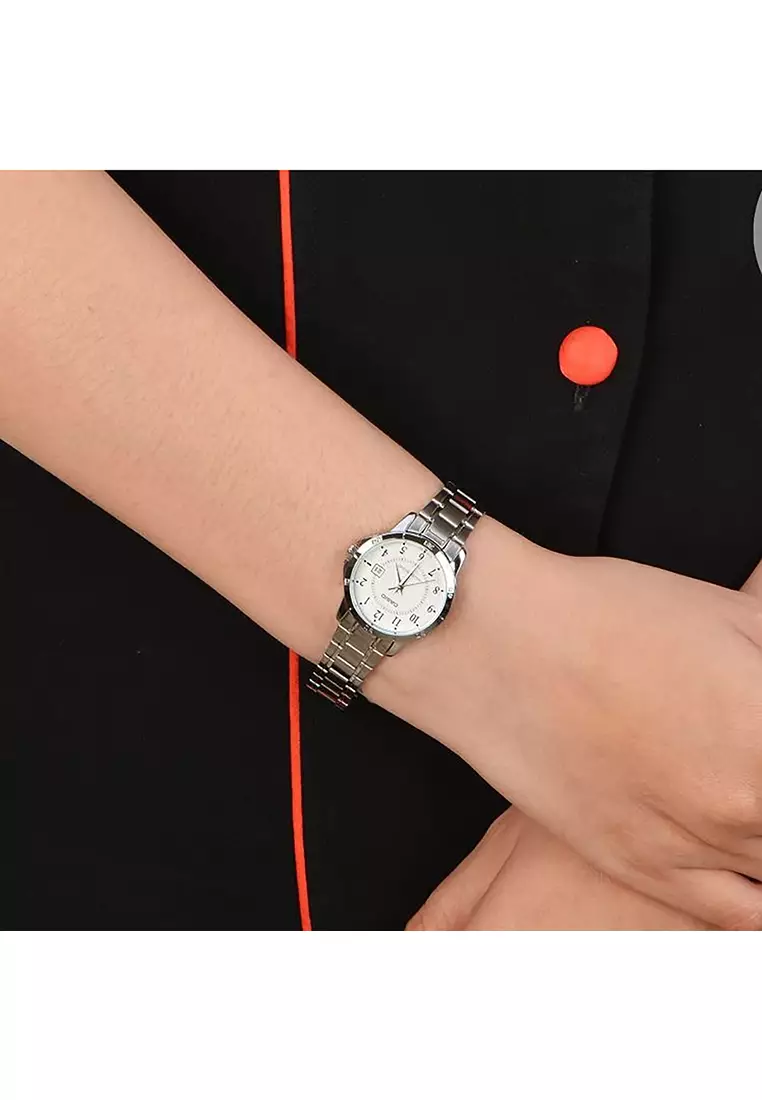 silver casio couple watch