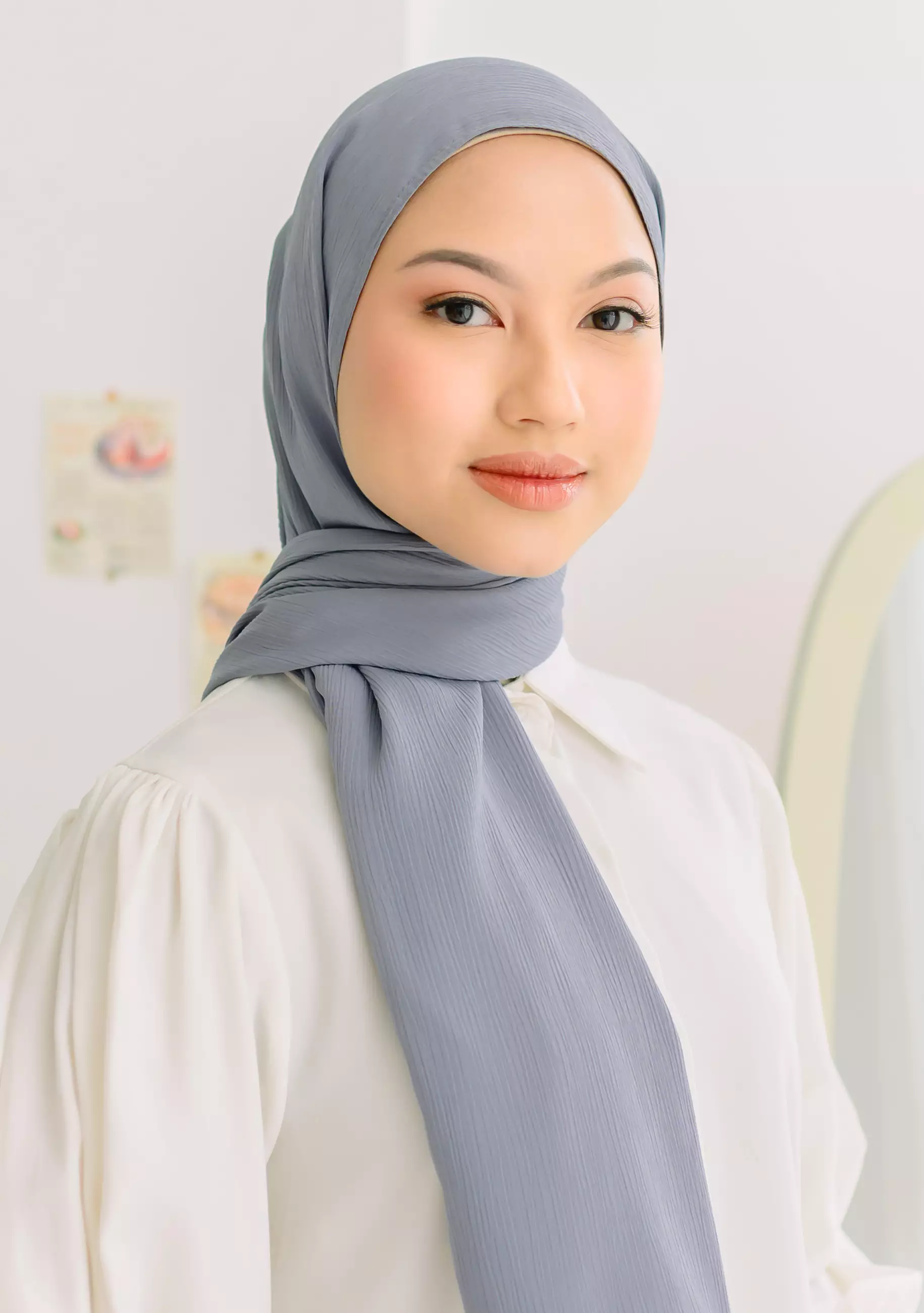 Sheera Shawl Castrol Grey