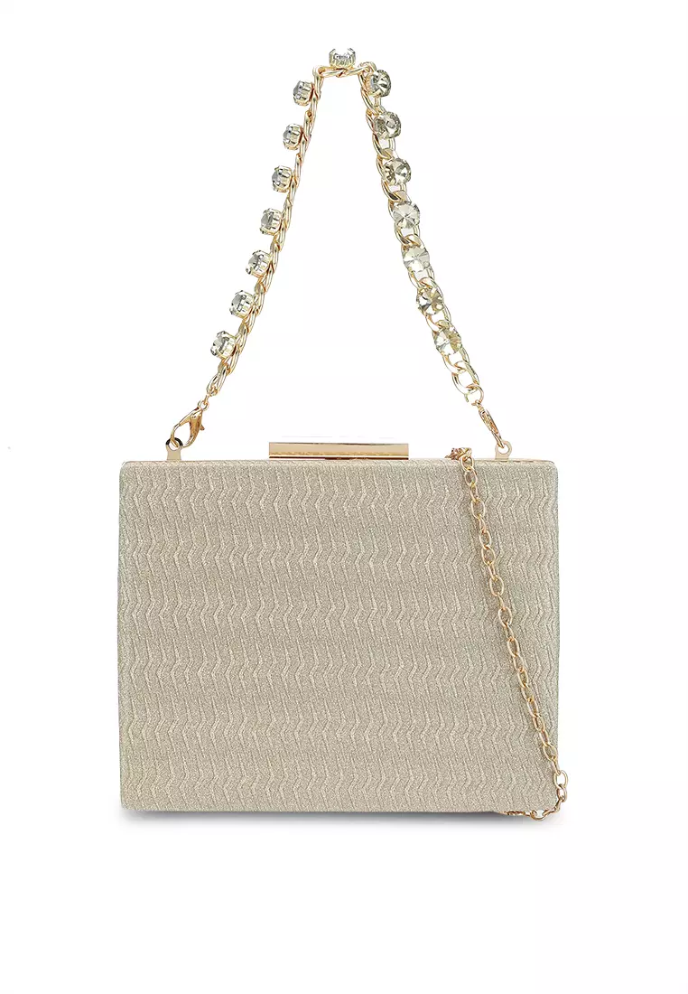 gold chain clutch bag