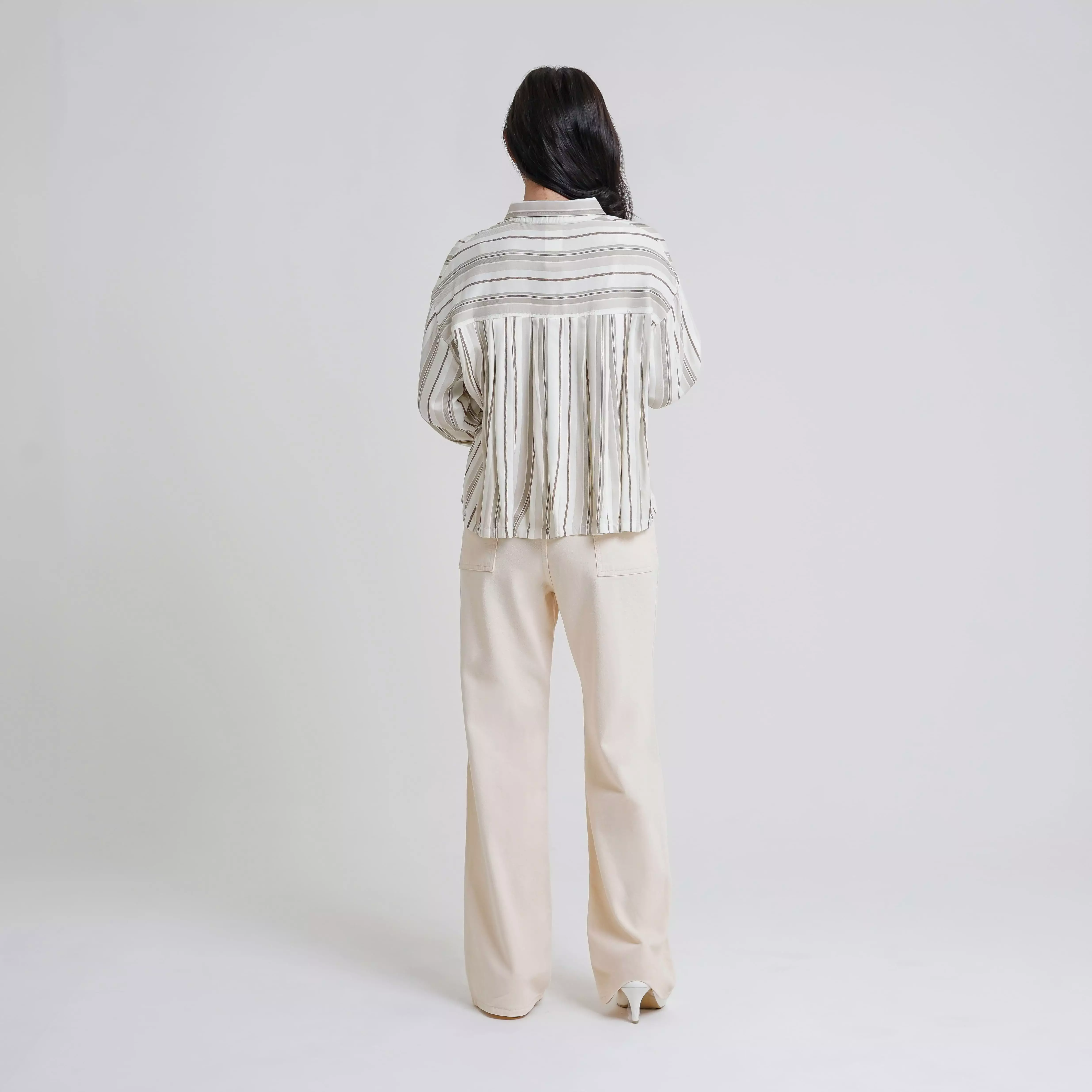 Jual Berrybenka Label Brisia Cropped Stripe Shirt Multicol Original ...