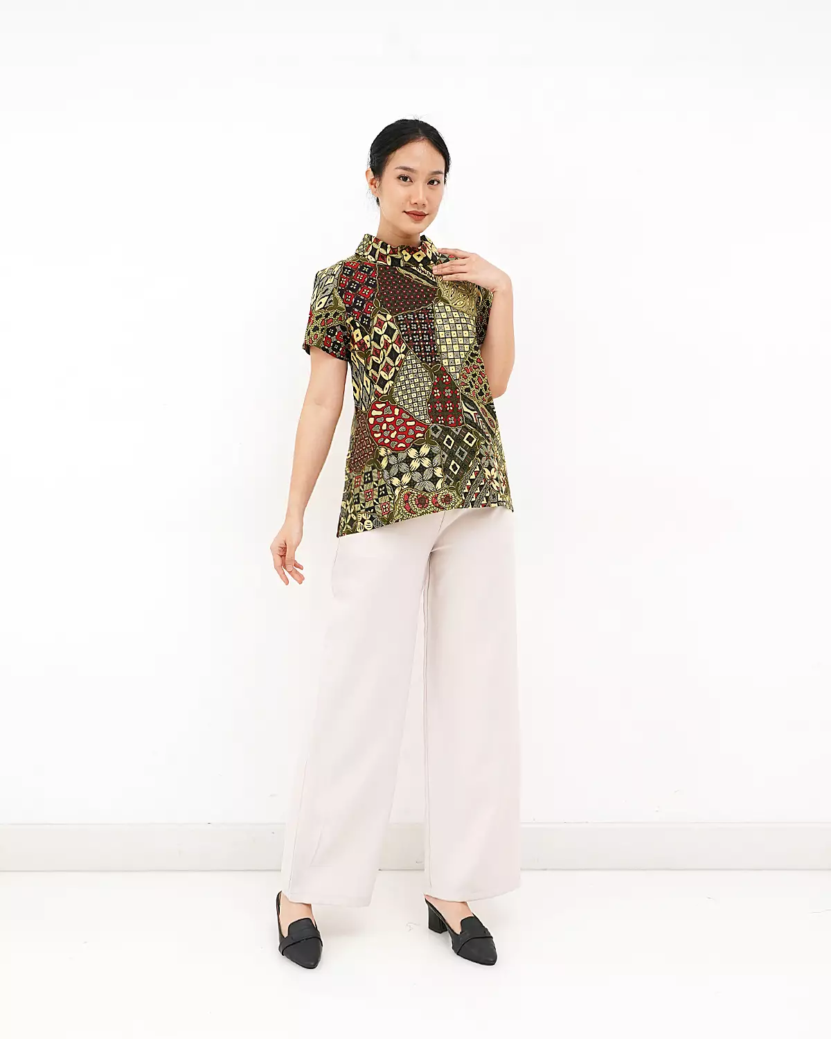 Blouse Lengan Pendek Batik Motif Sekar Jagad 3 Berlian