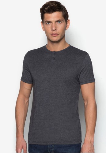 Charcoal Grandad Collar T-Shirt, 服zalora時尚購物網的koumi koumi飾, 素色T恤