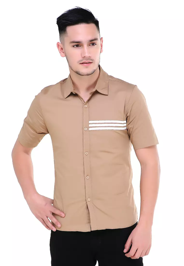 Dwan Atasan Kemeja Pria Three Lines Slim Fit Casual Shortsleeve Shirt Material Cotton ORIGINAL - Khaki