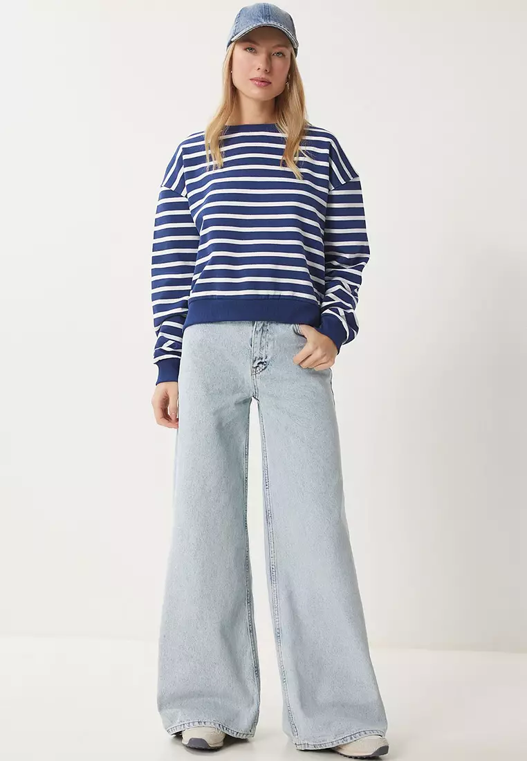 Mid Waist Wide Leg Jeans