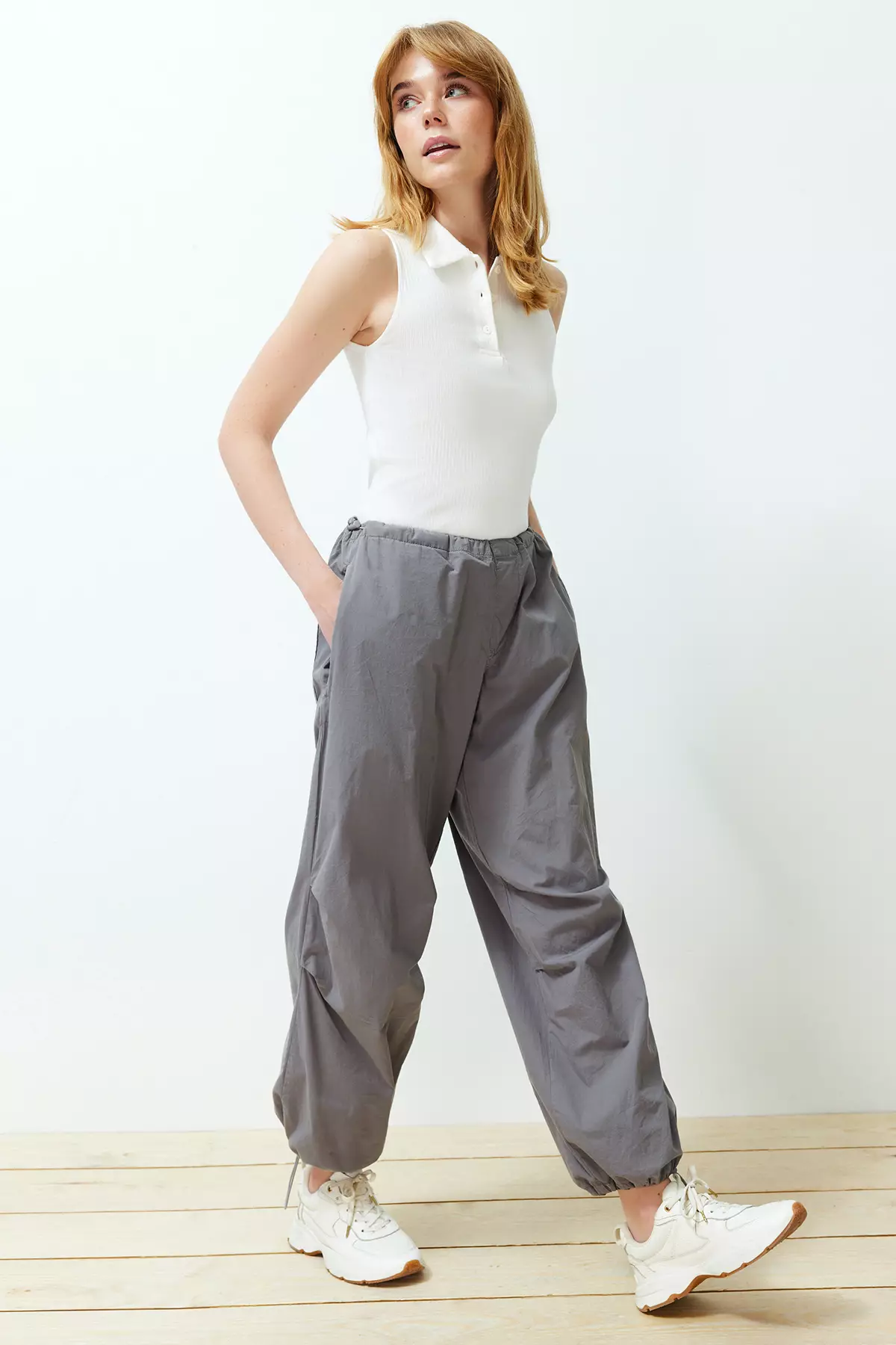 Sleeveless Collared Top