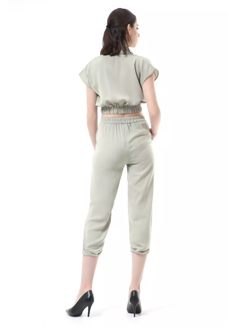 Nayra One Set Setelan Atasan Crop Karet Lengan Pendek Basic Pants Wanita Material Dolce ORIGINAL - Sage Green