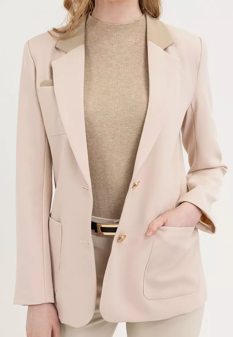 Contrast Collar Blazer