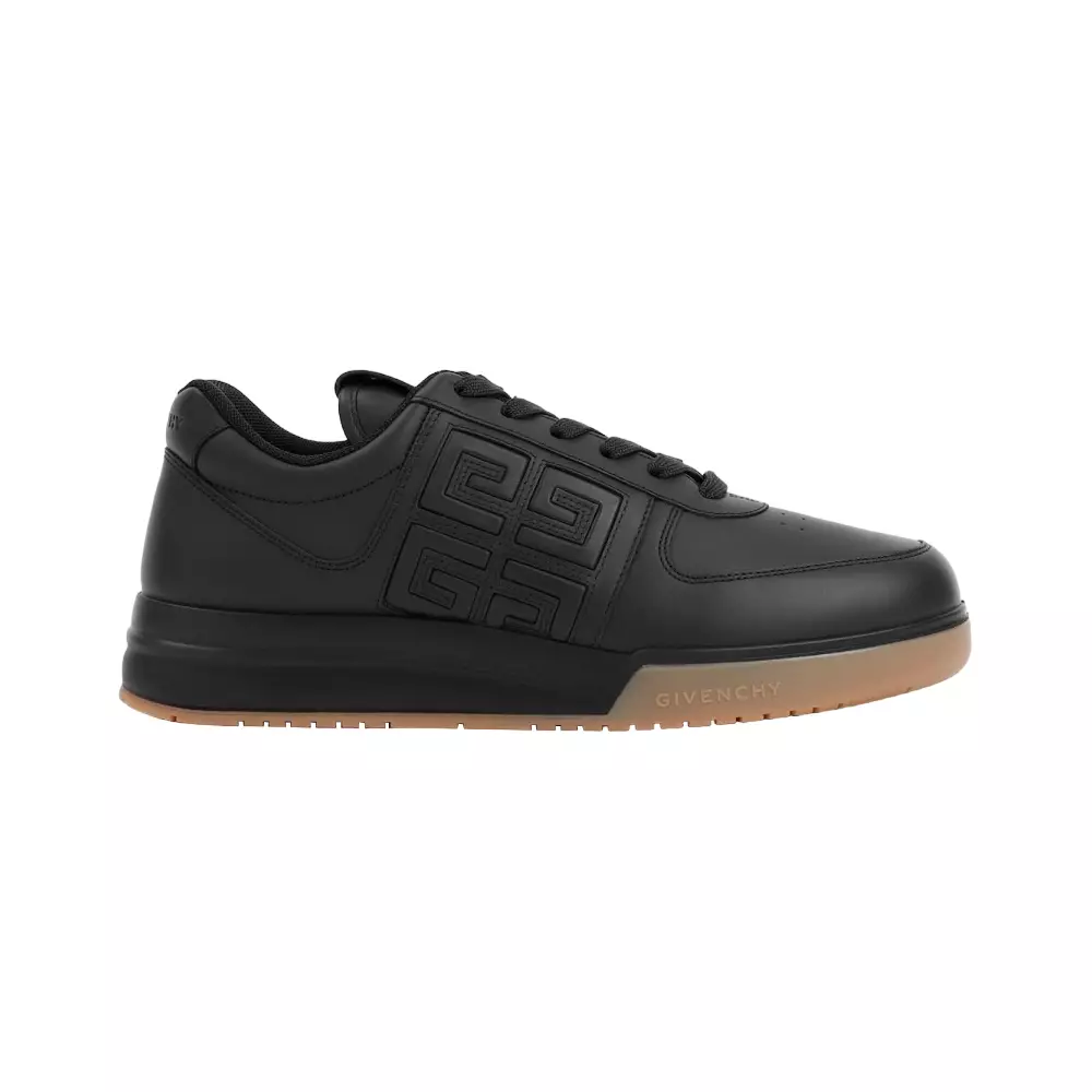 Low top discount sneaker givenchy