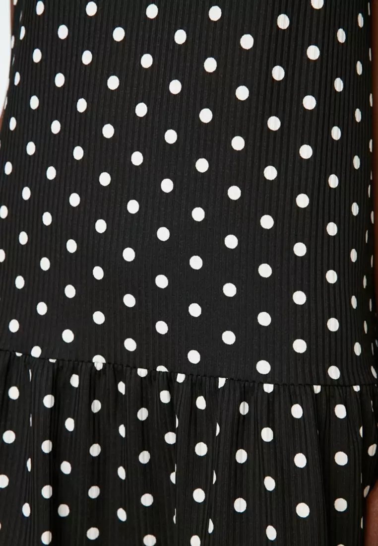 Black Polka Dot Printed Zero Sleeve Flounce Shift/Plain Mini Elastic Knitted Dress