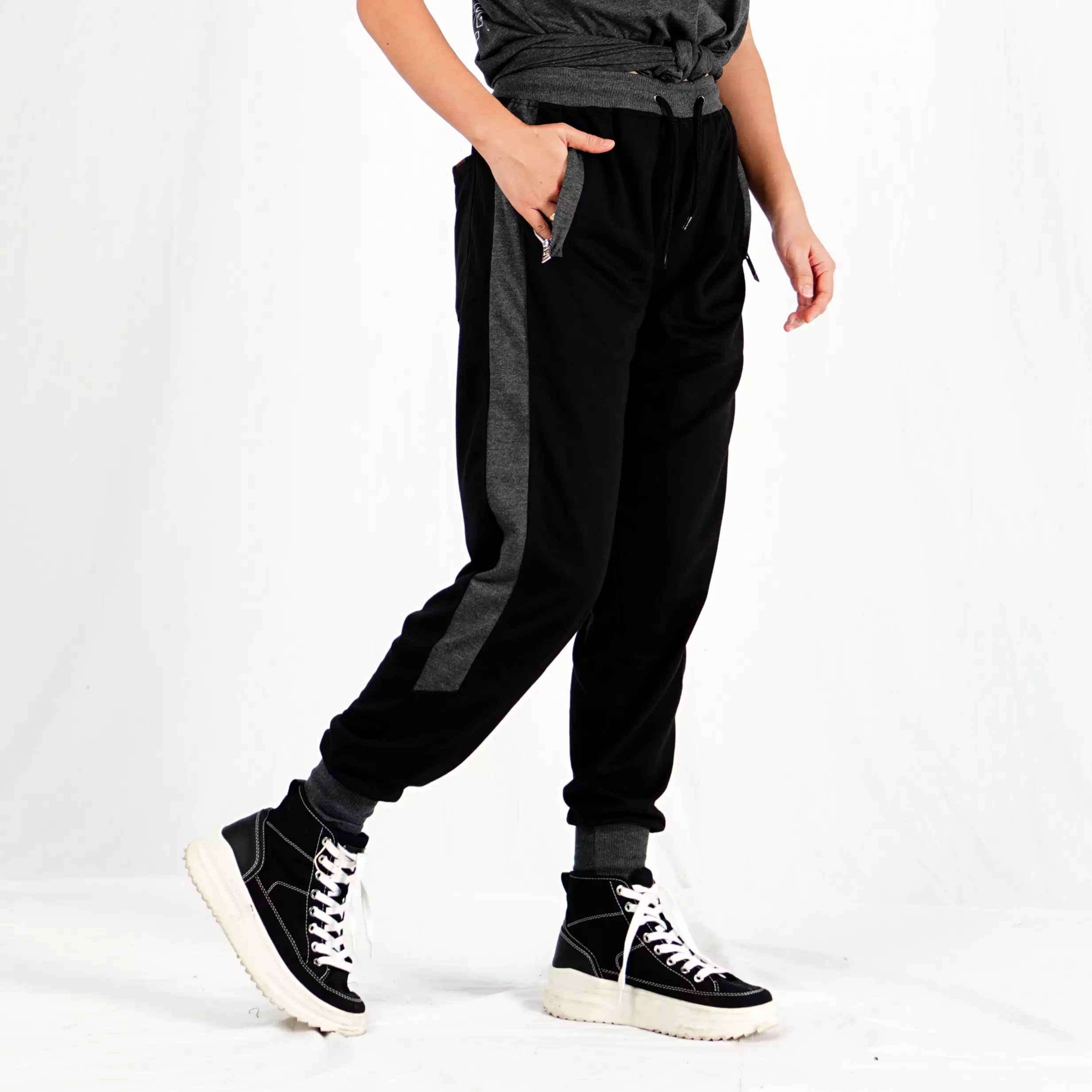 KURT Celana Panjang Training Olahraga Wanita Jogger Pants Sweatpants - HITAM