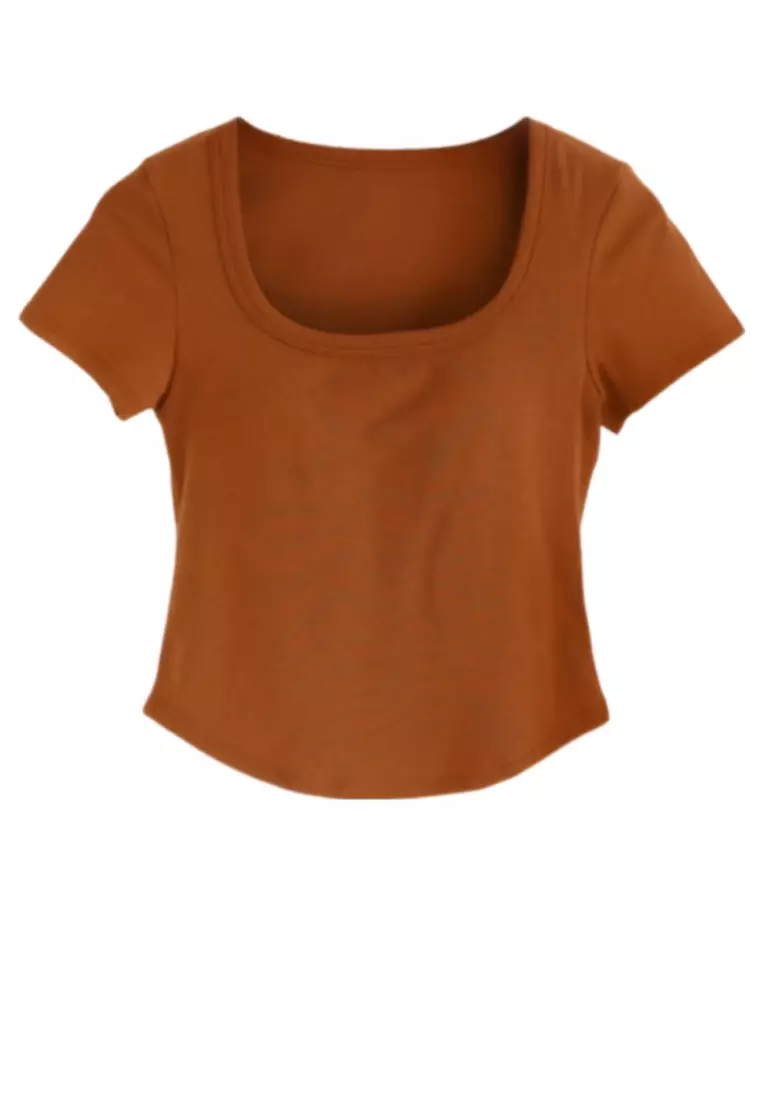 Irregular Hem Short-Sleeved T-Shirt with Chest Pad
