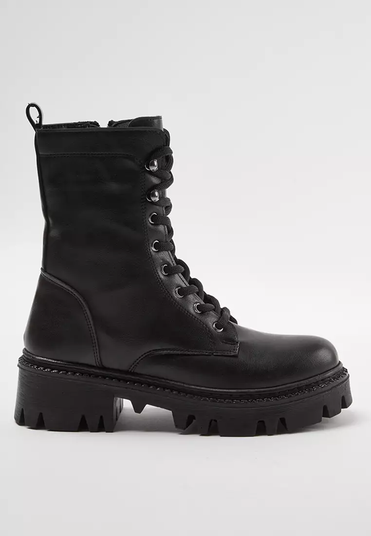 Trendyol Women's Black Zipper And Lace Detailed Boots Takaw25Bo00025