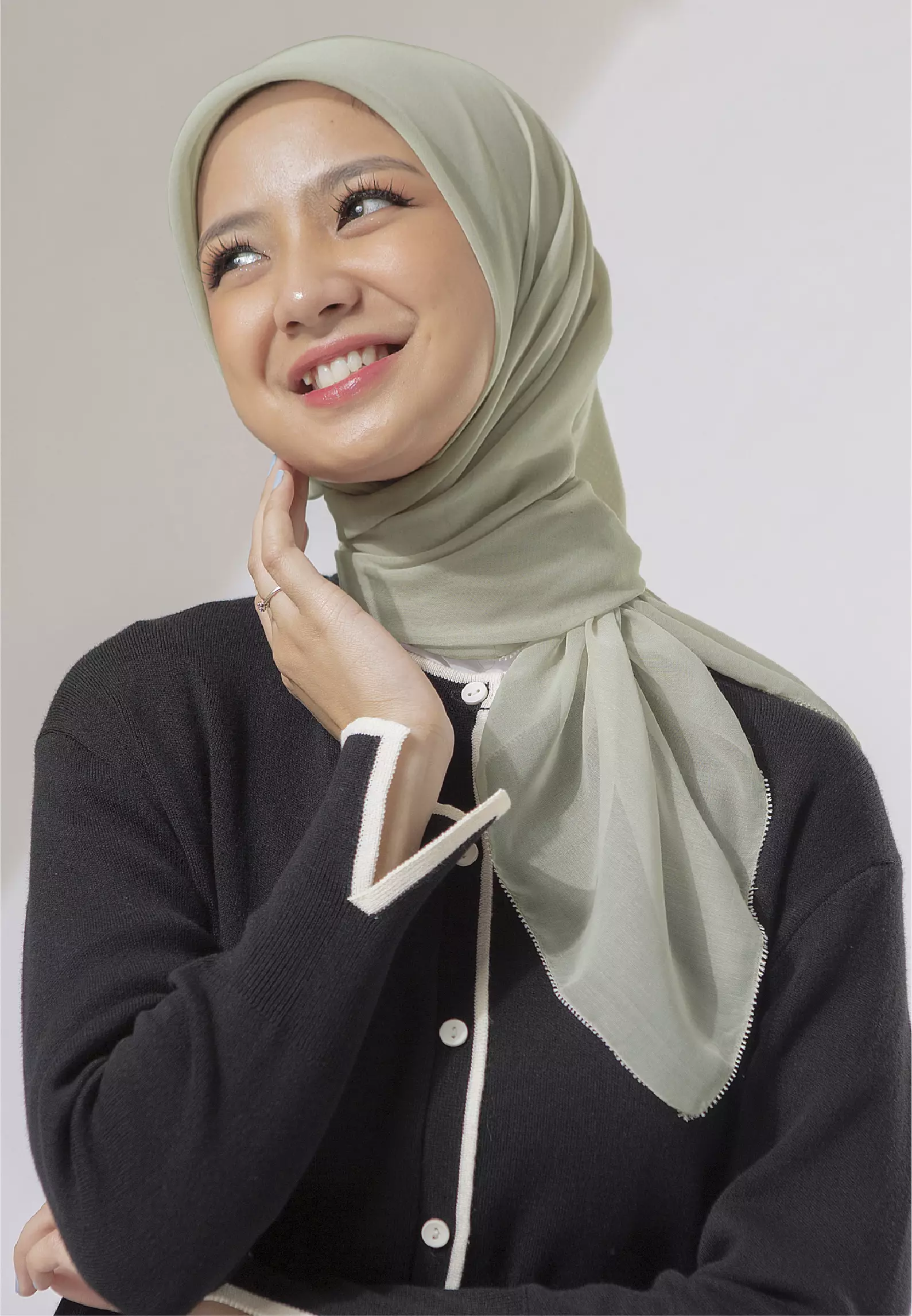 Nashwa Paris Eyelash in Pistachio (Lozy x Nashwa)