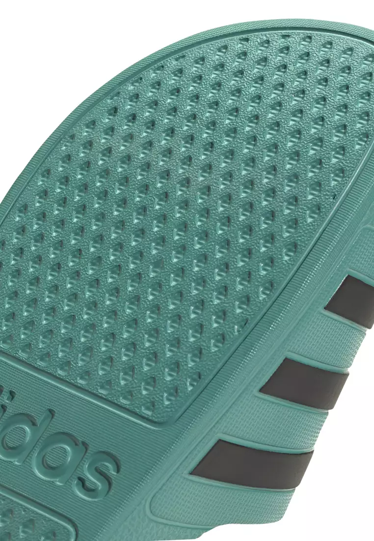 Adilette Aqua Slides