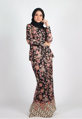 SARIMA KEBAYA from Coudre Kuala Lumpur in Black and Gold