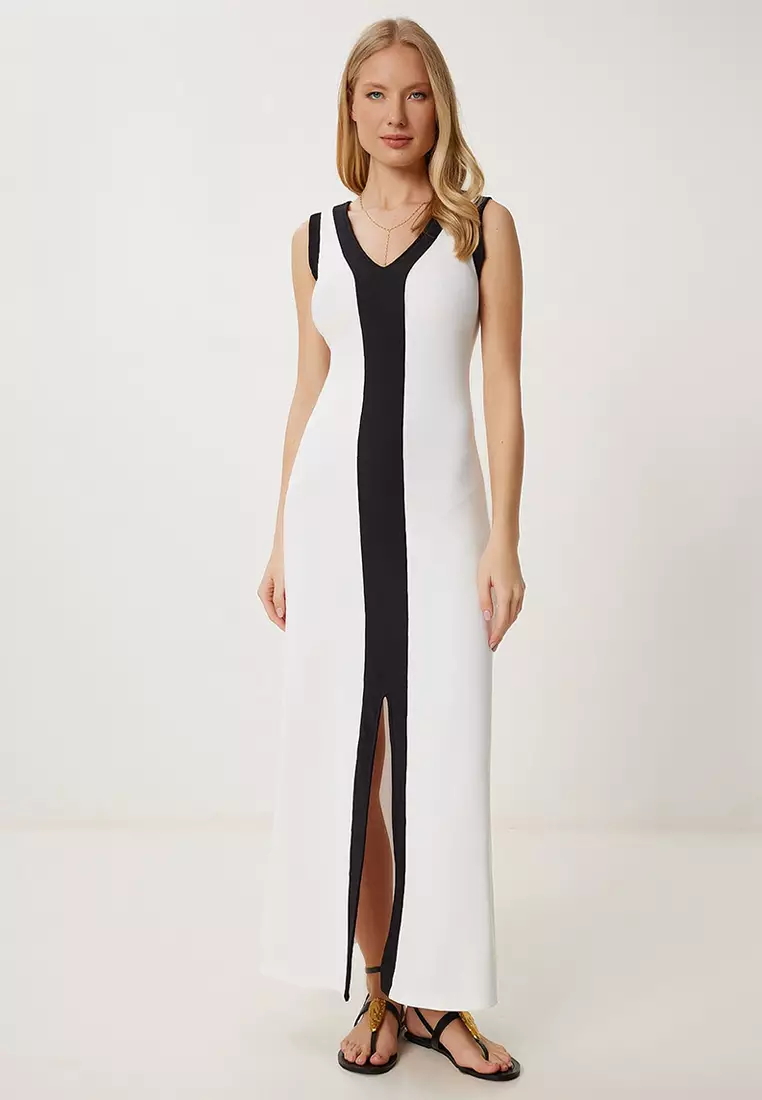 Women's White Black Contrast Color Stretchy Ribbed Knitted Dress Fw00012