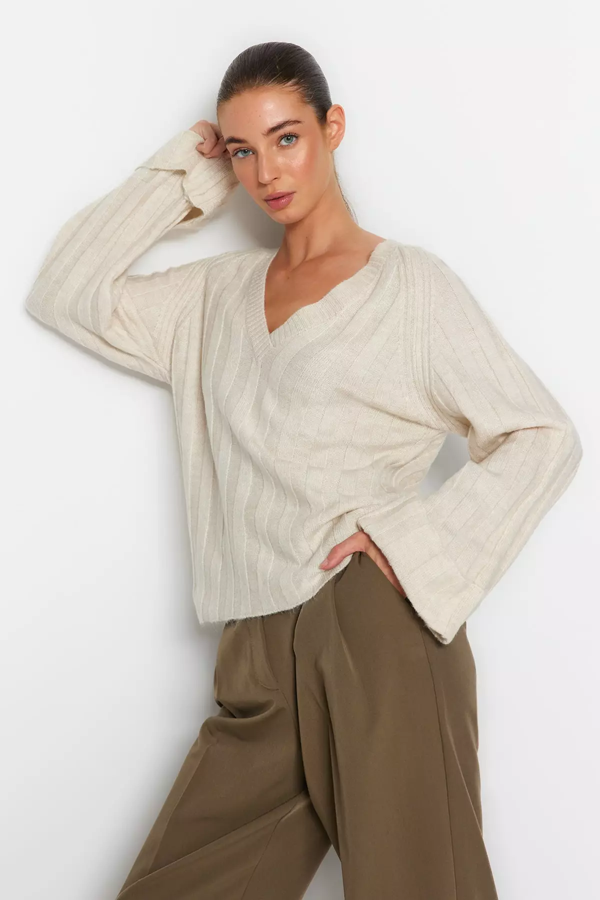 Buy Trendyol Hair Knit Sleeveless Cardigan In Beige