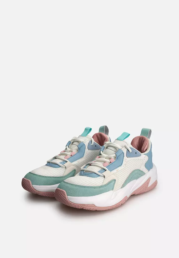 World Balance Paxton Women's Lifestyle Shoes