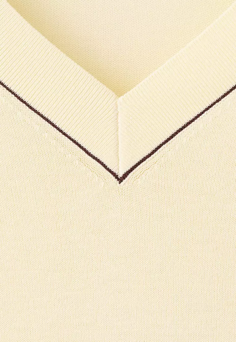 V-Neck with Contrasting Trim Sweater