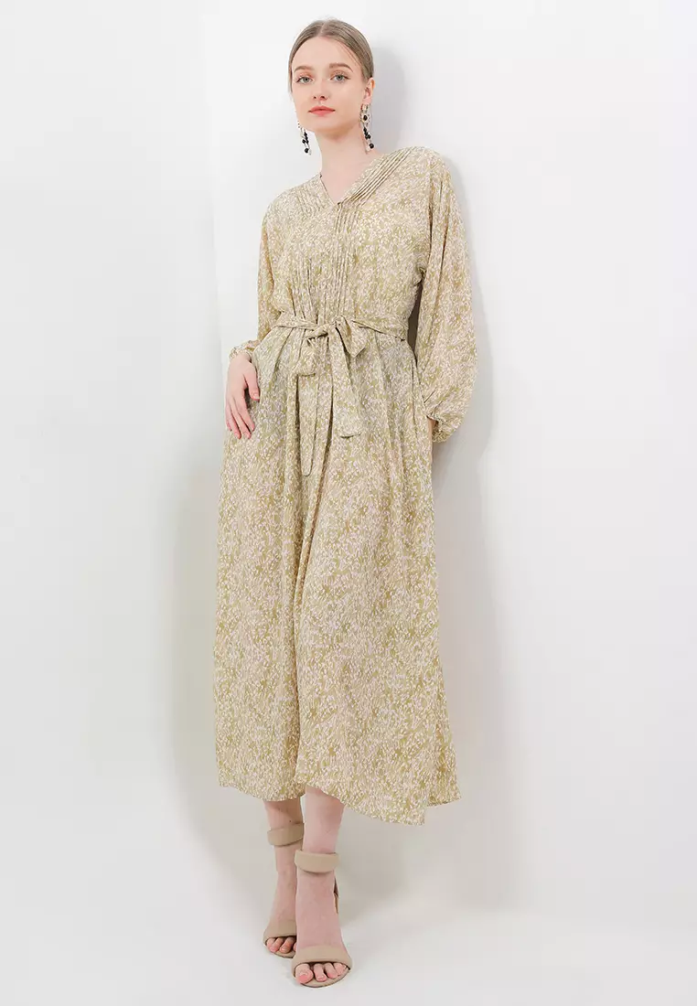 Self Tie Pintuct Maxi Dress