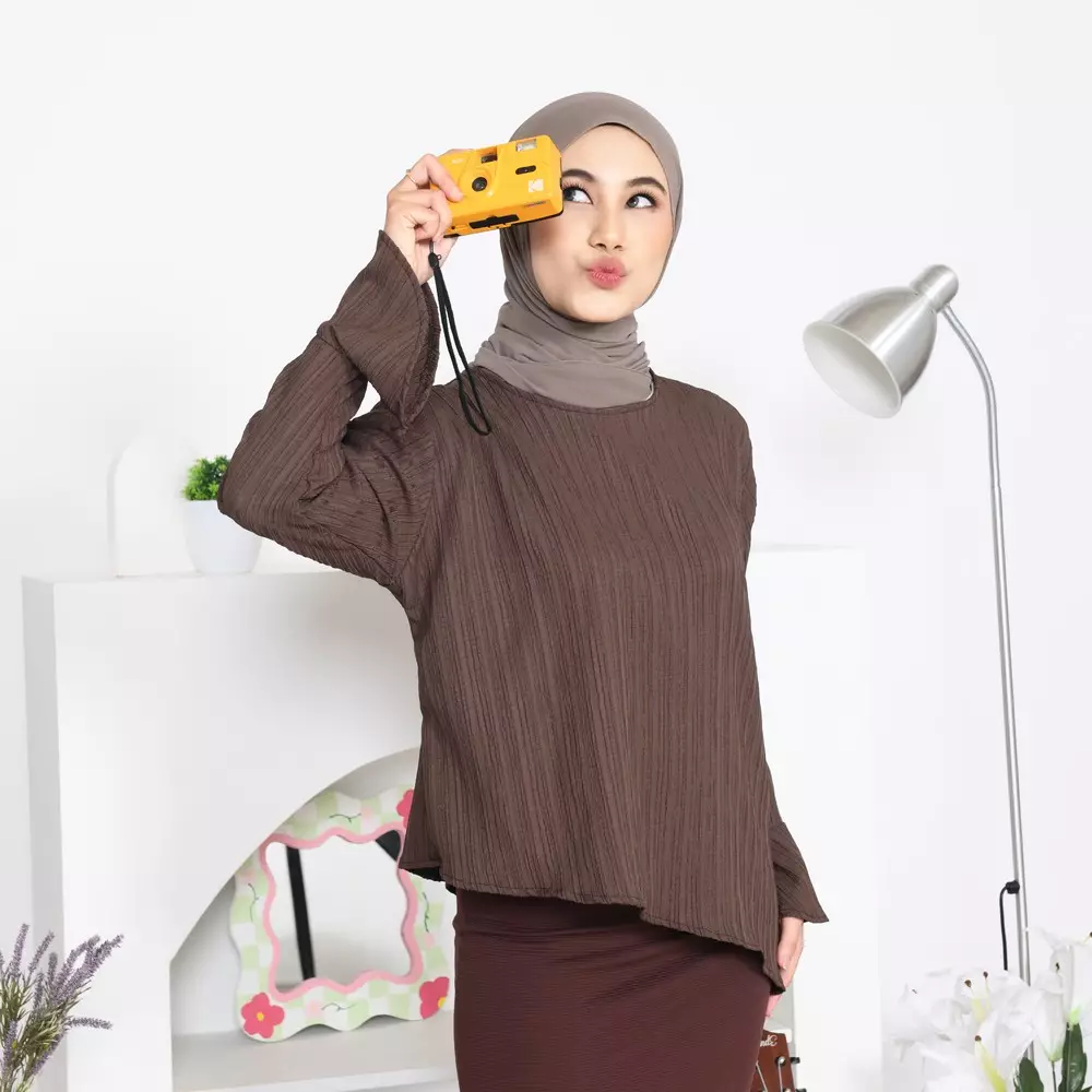 Giselle Blouse Asimetris - Mahogany M19826 R57S4