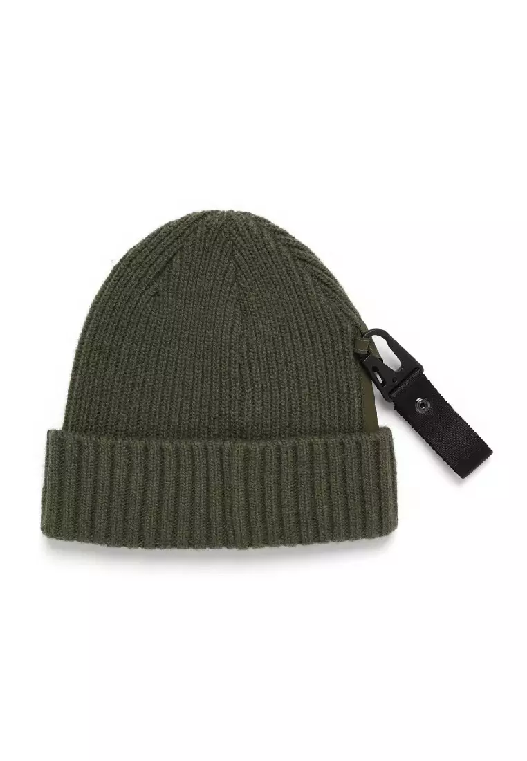 Field Engineered Middle Beanie