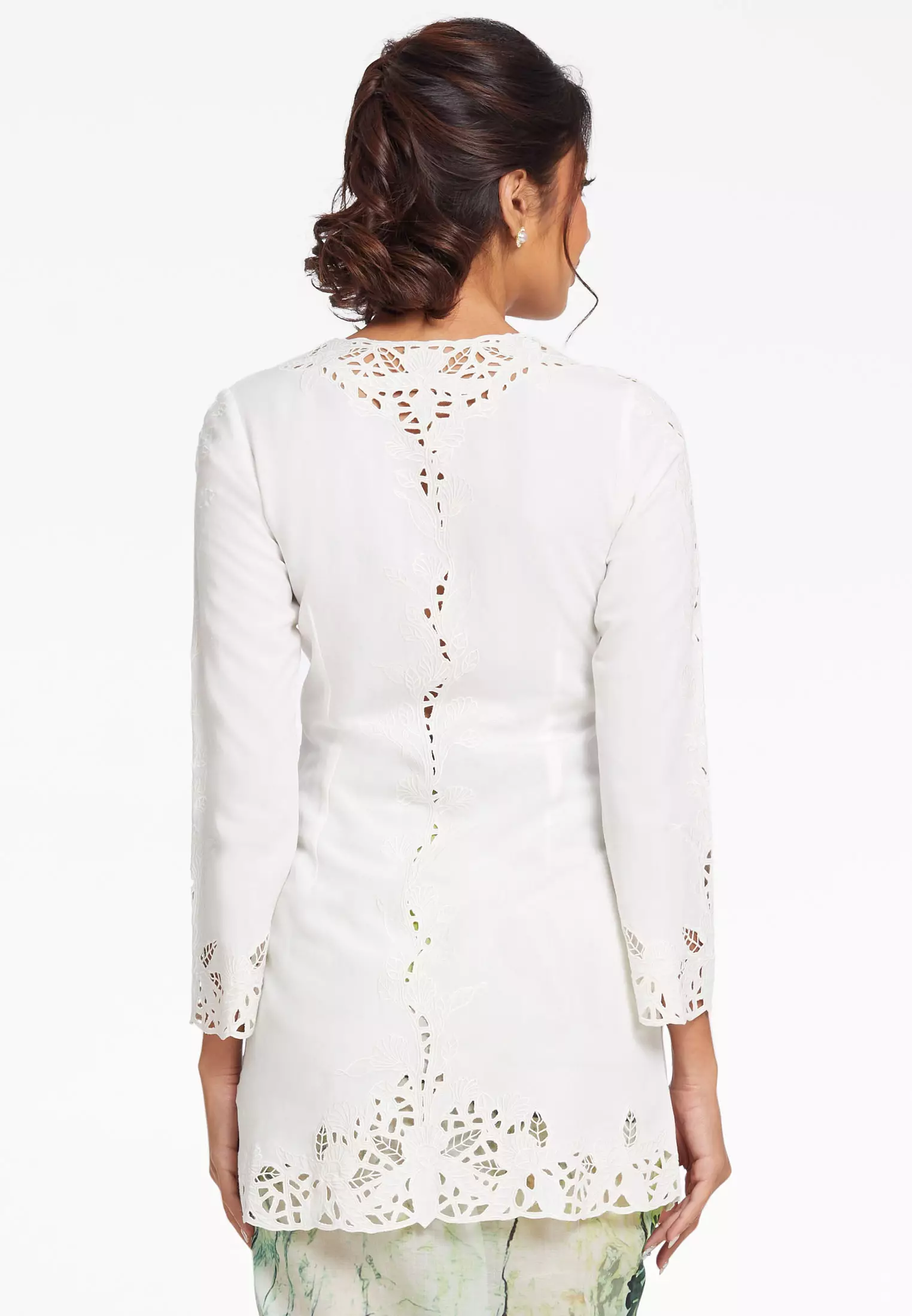 Kana Kebaya White