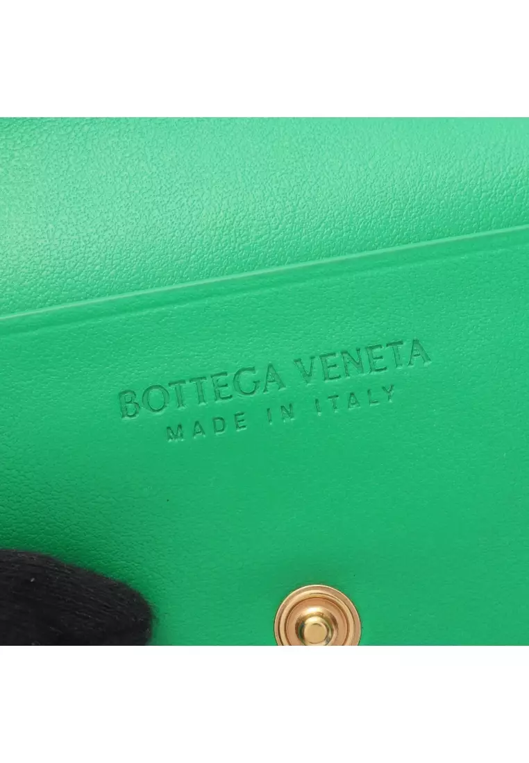 Pre-Loved BOTTEGA VENETA Intrecciato W hook wallet leather green