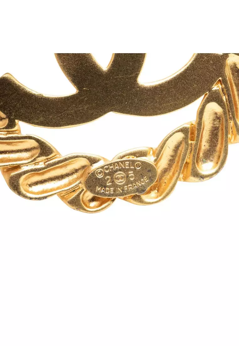 Pre-Loved Chanel Cc Gold Plated Round Brooch