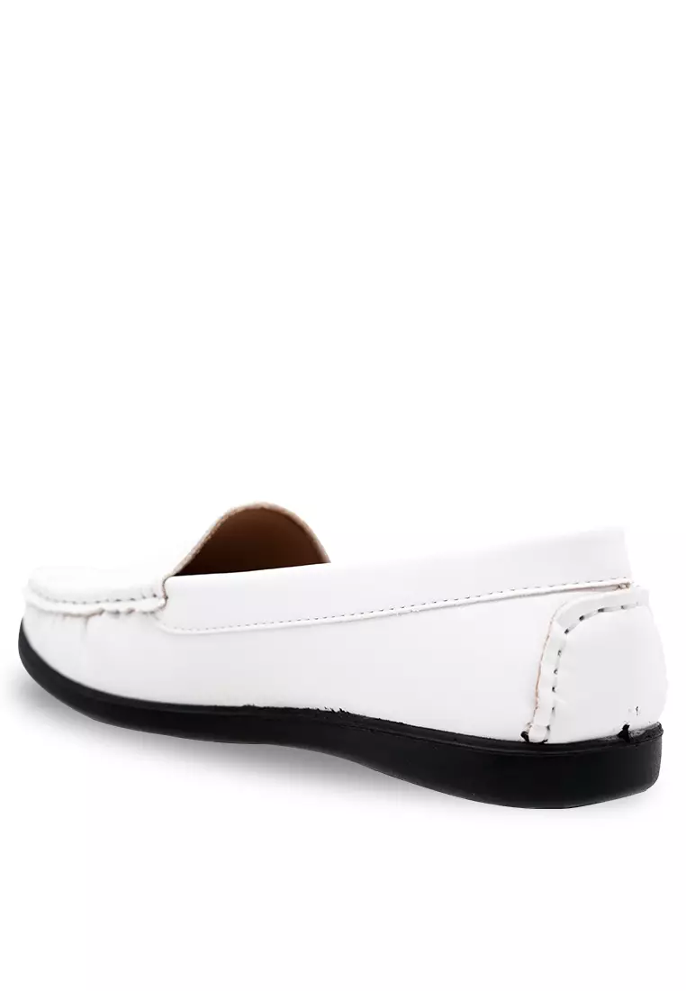 Round Toe Loafers