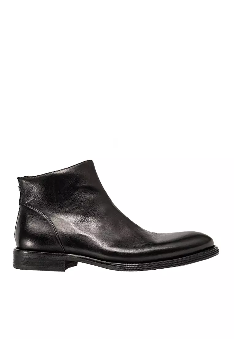 Discount on Twenty Eight Shoes  shoes - SKU: VANSA Casual Top Layer Cowhide Martin Boots VSM-B2101988