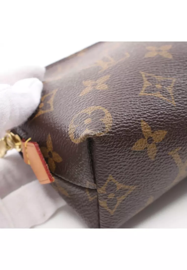 Cosmetic pouch louis online vuitton